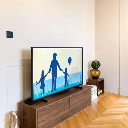 Sv3g 3br With Patio Apartment